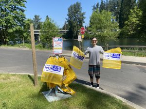 Stash the Trash Clackamas River Basin Council